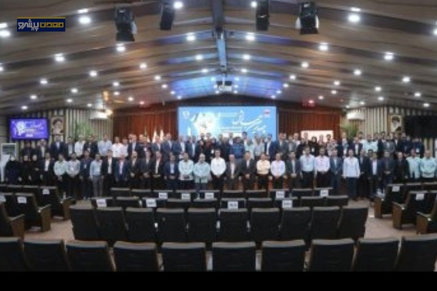 بررسی آینده شیمی و آزمایشگاه‌های صنعت در حضور هوش مصنوعی توسط شرکت فولاد هرمزگان