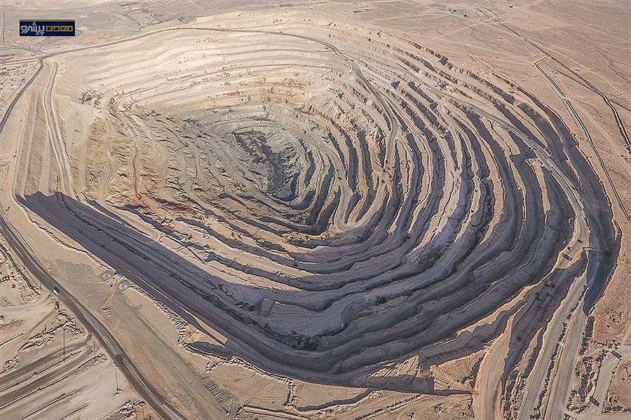 پایان خام‌فروشی و آغاز تولید فروکروم در بزرگ‌ترین قطب کرومیت کشور