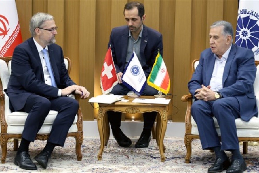 ایران و سوئیس همکاری‌های مشترک در حوزه فناوری‌های زیست‌محیطی و مدیریت منابع آغاز کردند