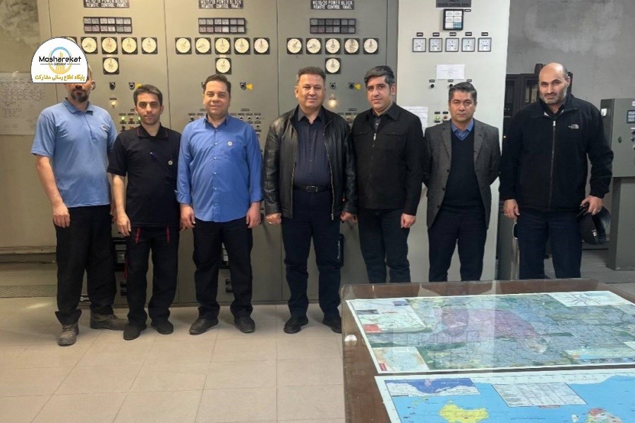 کارکنان نیروگاه‌ها بدون هیچ هراسی پای‌کار خدمت به مردم ایستاده‌اند/ کارکنان نیروگاه‌ها در صف مقدم تولید در حال انجام وظیفه هستند