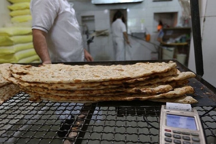 ۶۲ نانوایی متخلف در فارس شناسایی شد