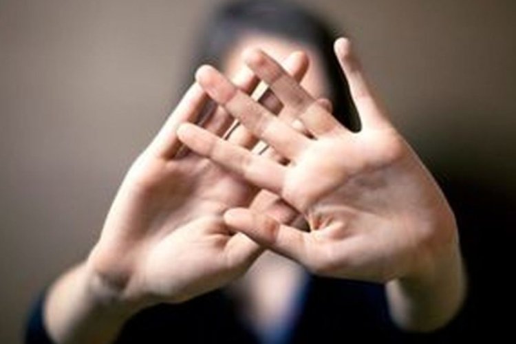 معترضان به تضاد سیاست های خانه سینما با ساختار آن